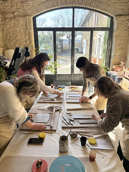 Cours de poterie à Valence en petit groupe